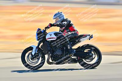 media/Nov-17-2024-Classic Track Day (Sun) [[11951c166c]]/Group 3/Session 3 (Turn 4)/